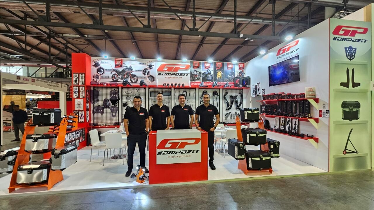 GP KOMPOZİT - 2023 İTALYA EICMA MOTOSİKLET FUARI