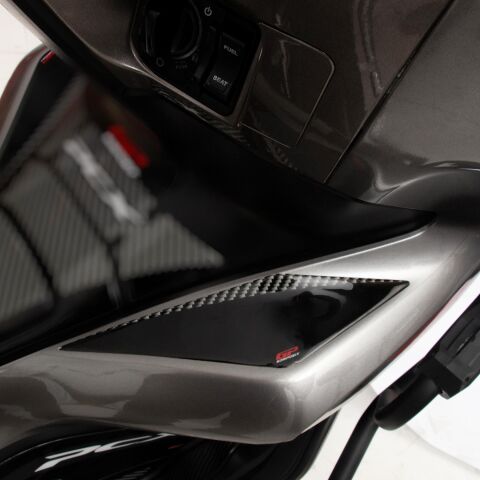 GP Kompozit Honda PCX 125 / 150 2018-2020 Uyumlu Yan Pad Siyah