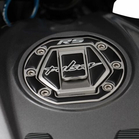 GP Kompozit Bajaj RS 200 2015-2020 Uyumlu Tank Pad Seti Siyah