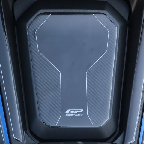 GP Kompozit Honda ADV 350 2023-2026 Uyumlu Yeni Seri Tank Pad Seti Karbon