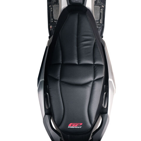 GP Kompozit Honda ADV 350 2023-2026 Uyumlu Fileli Motosiklet Konfor Sele Kılıfı Siyah