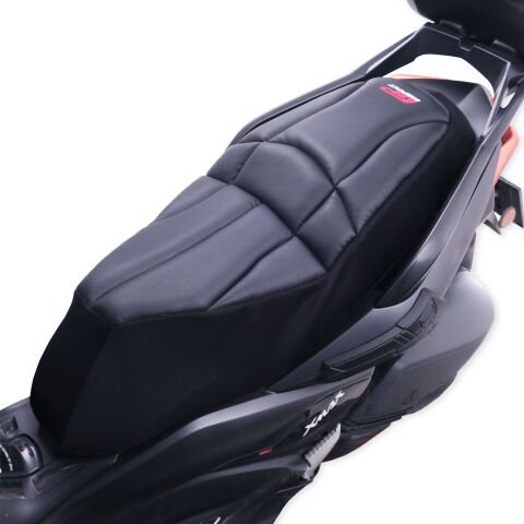 GP Kompozit Yamaha XMAX 250-400 2018-2025 Uyumlu Fileli Motosiklet Konfor Sele Kılıfı Siyah
