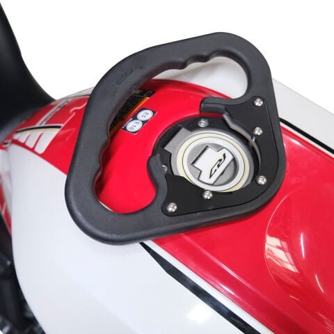 GP Kompozit Yamaha R7 2021-2024 Uyumlu Depo Üstü Artçı Tutamak Siyah