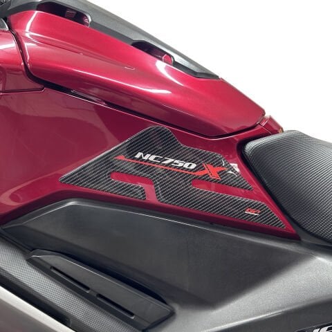 GP Kompozit Honda NC 750 X 2016-2020 Uyumlu Yan Pad Karbon
