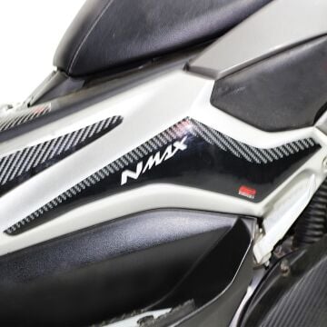 GP Kompozit Yamaha NMAX 125 / 155 2015-2020 Uyumlu Yan Pad Seti Siyah-Karbon