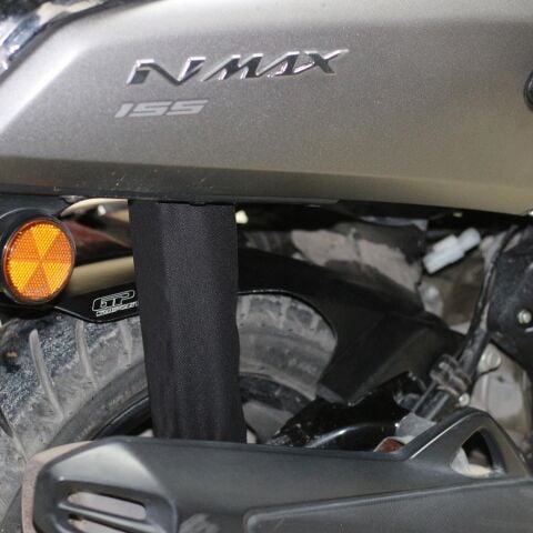 GP Kompozit Yamaha NMAX 125 / 155 2015-2020 Uyumlu Arka Spor Çamurluk Siyah