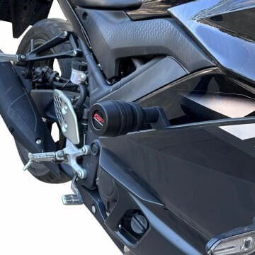 GP Kompozit Yamaha R25 2019-2024 Uyumlu Motor Koruma Takozu Siyah