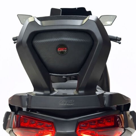 GP Kompozit Yamaha XMAX 250-400 2018-2026 Uyumlu Dikişli Sissy Bar Siyah