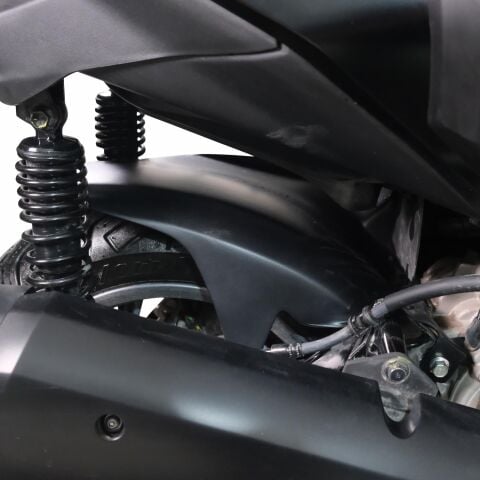 GP Kompozit Yamaha XMAX 125-250-300 2018-2022 Uyumlu Arka Çamurluk Siyah