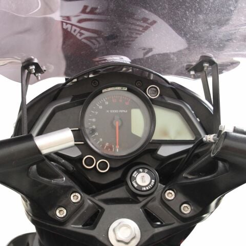 GP Kompozit Bajaj Pulsar NS 125 / NS 200 / RS 200 2011-2024 Uyumlu Telefon / Navigasyon Tutucu Gri