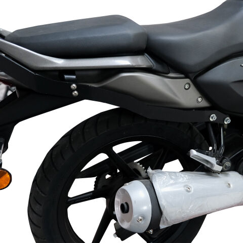 GP Kompozit TVS Raider 125 2024-2025 Uyumlu Arka Çanta Demiri Siyah