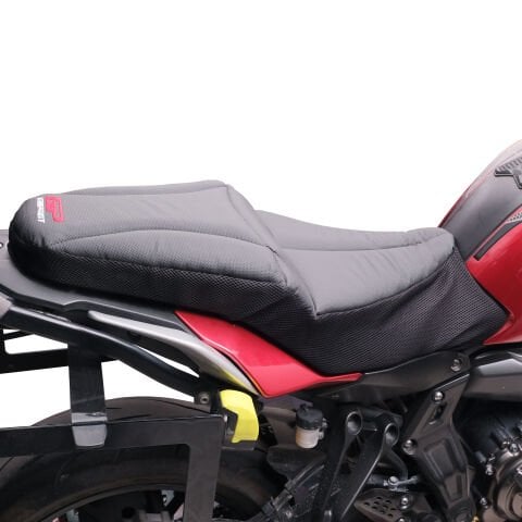 GP Kompozit Yamaha MT-07 Tracer 2016-2024 Uyumlu Fileli Motosiklet Konfor Sele Kılıfı Siyah