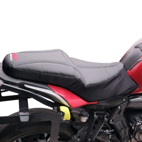GP Kompozit Yamaha MT-07 Tracer 2016-2024 Uyumlu Fileli Motosiklet Konfor Sele Kılıfı Siyah