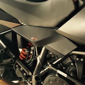 GP Kompozit KTM 1190 Adventure 2013-2014 Uyumlu Sağ Ve Sol Yan Kapak Fiber