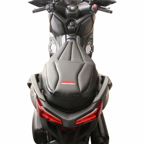 GP Kompozit Yamaha XMAX 250-400 2018-2026 Uyumlu Motosiklet Konfor Sele Kılıfı Siyah