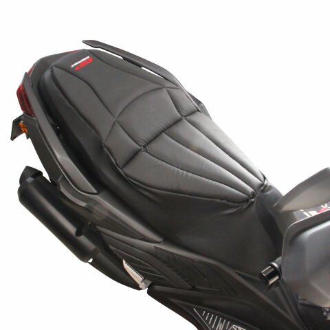 GP Kompozit Yamaha XMAX 250-400 2018-2026 Uyumlu Motosiklet Konfor Sele Kılıfı Siyah